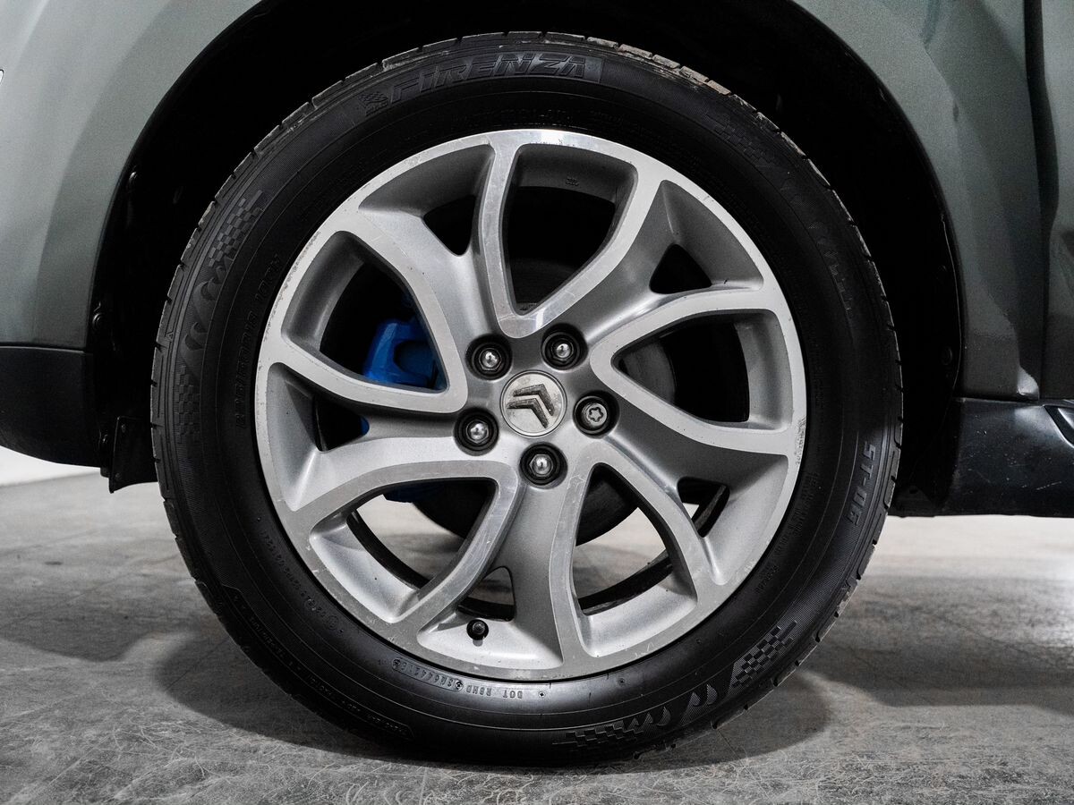 Citroen C-Crosser 2011 - фото автомобиля