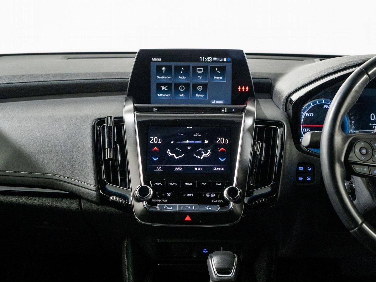 Toyota Crown 2019 - фото автомобиля
