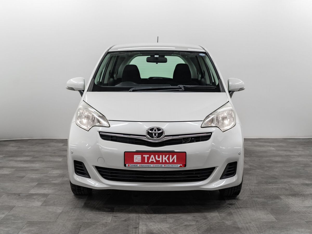 Toyota Ractis 2011 - фото автомобиля