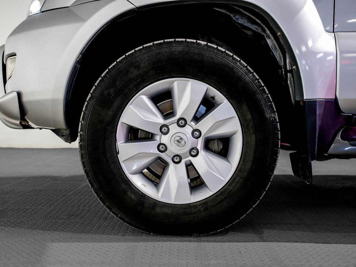 Toyota Land Cruiser Prado 2003 - фото автомобиля