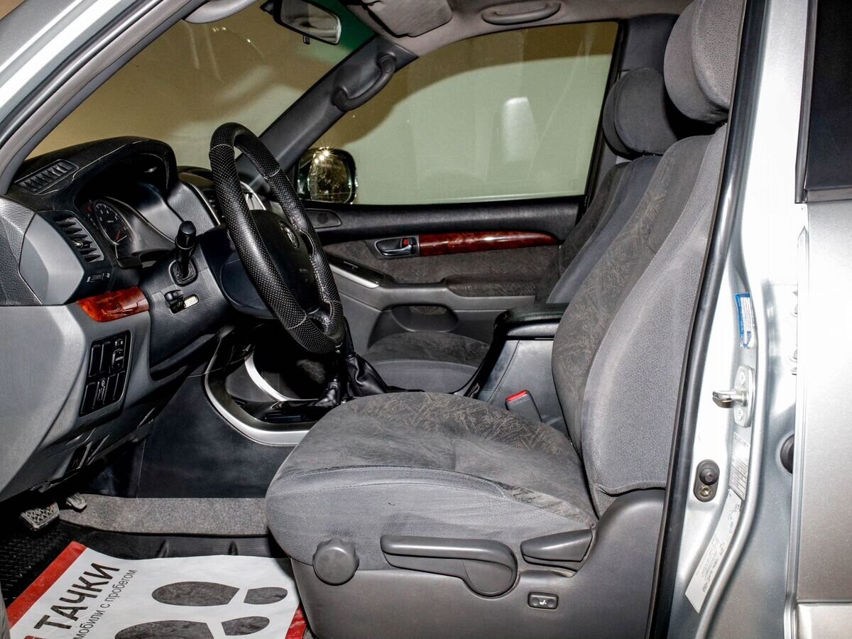 Toyota Land Cruiser Prado 2003 - фото автомобиля