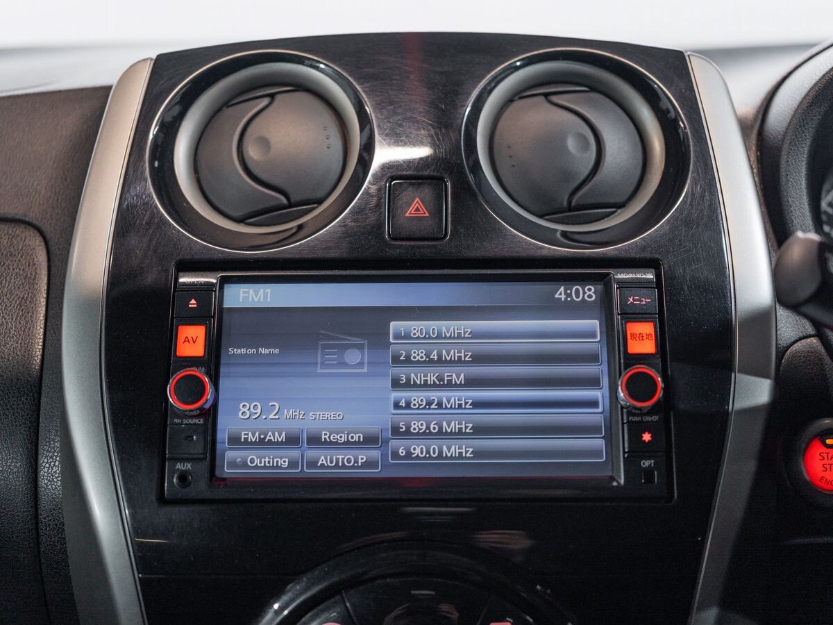 Nissan Note 2013 - фото автомобиля