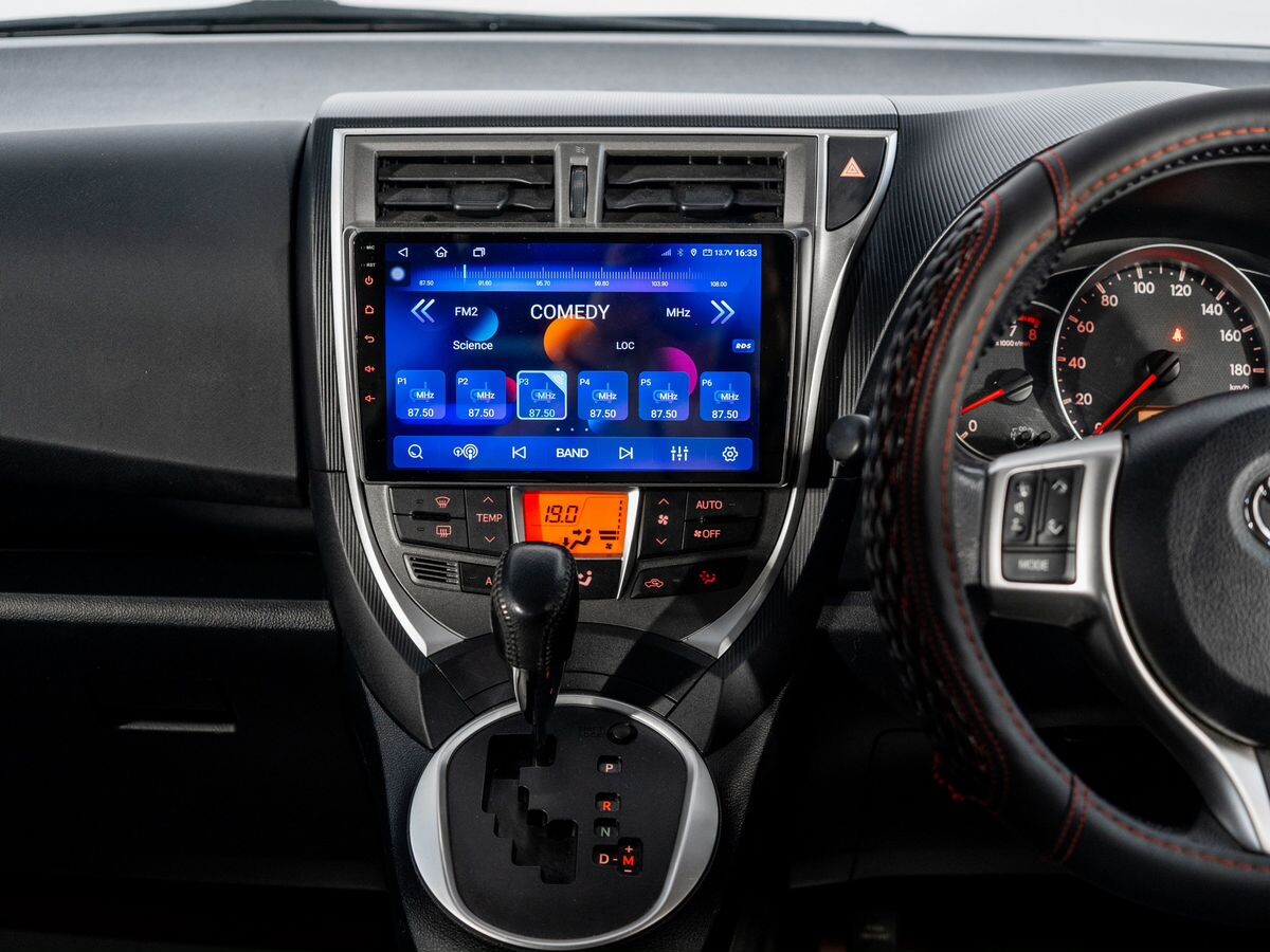 Toyota Ractis 2014 - фото автомобиля