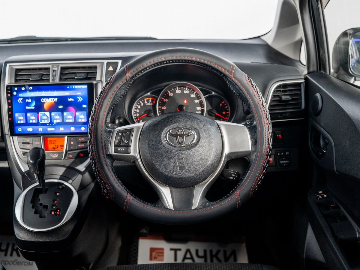 Toyota Ractis 2014 - фото автомобиля