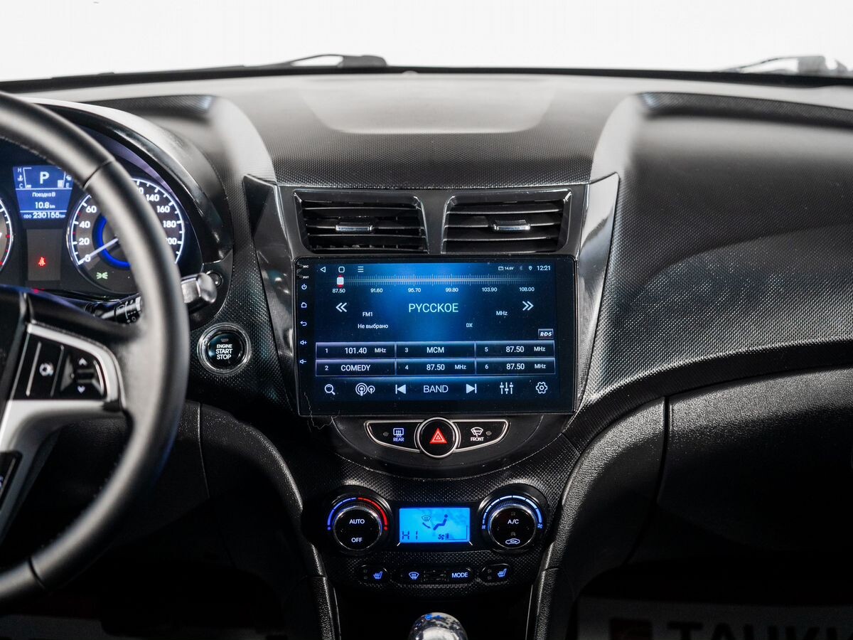 Hyundai Solaris 2012 - фото автомобиля