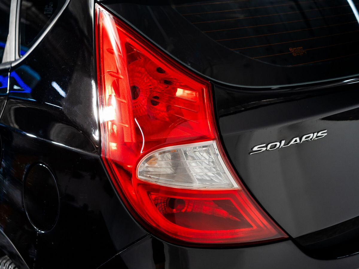 Hyundai Solaris 2012 - фото автомобиля