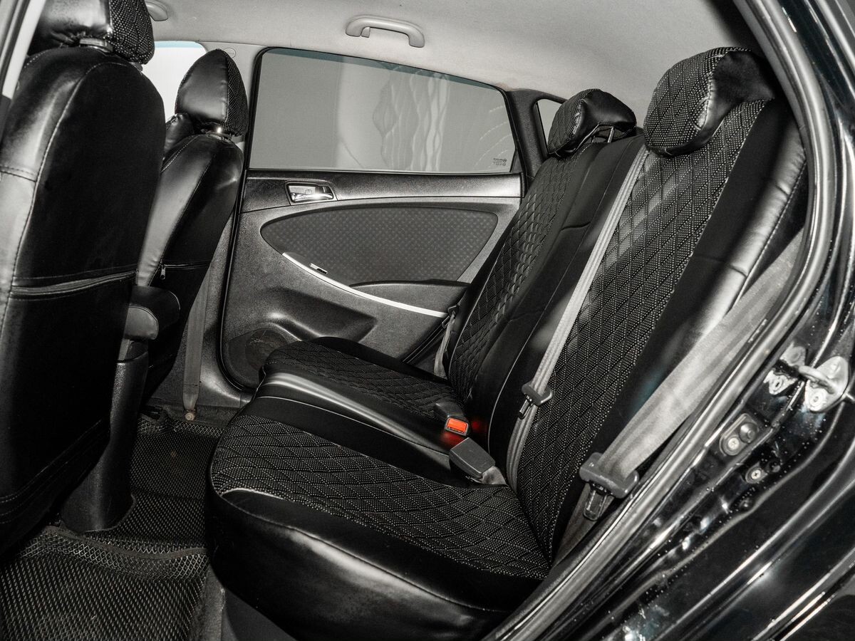 Hyundai Solaris 2012 - фото автомобиля