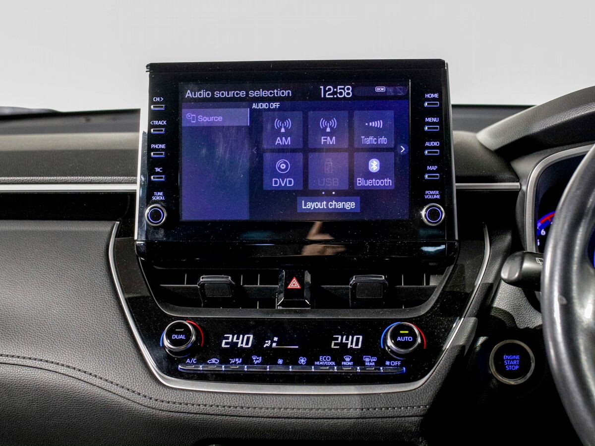 Toyota Corolla Cross 2022 - фото автомобиля
