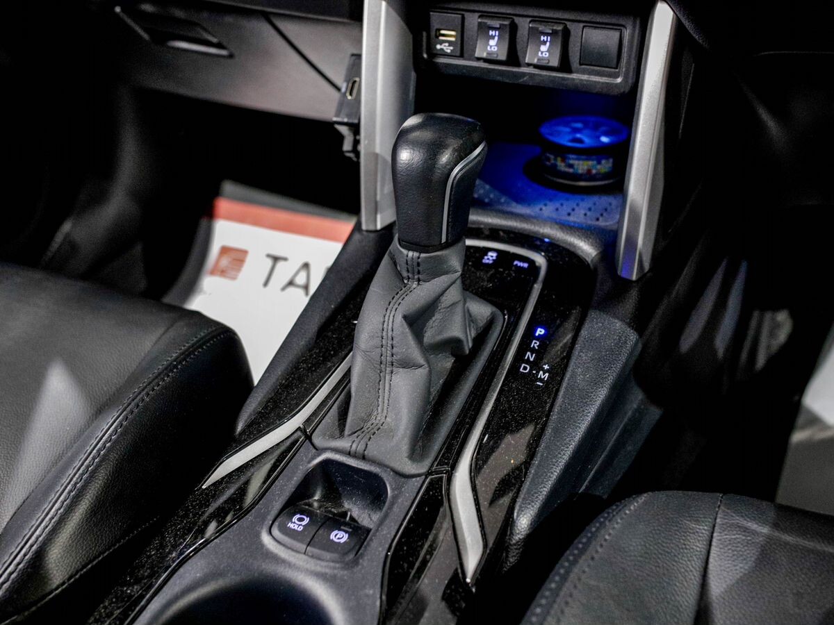 Toyota Corolla Cross 2022 - фото автомобиля