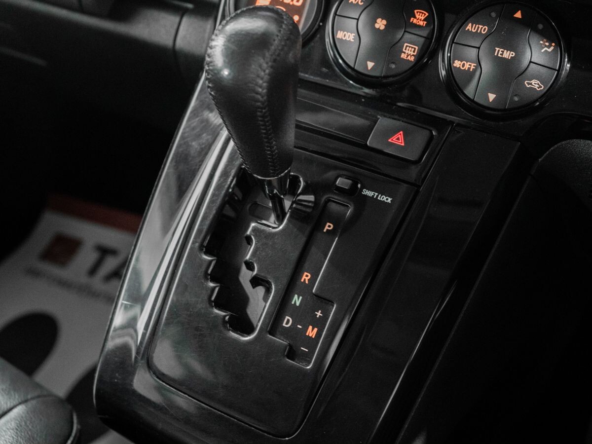 Toyota Corolla Rumion 2012 - фото автомобиля