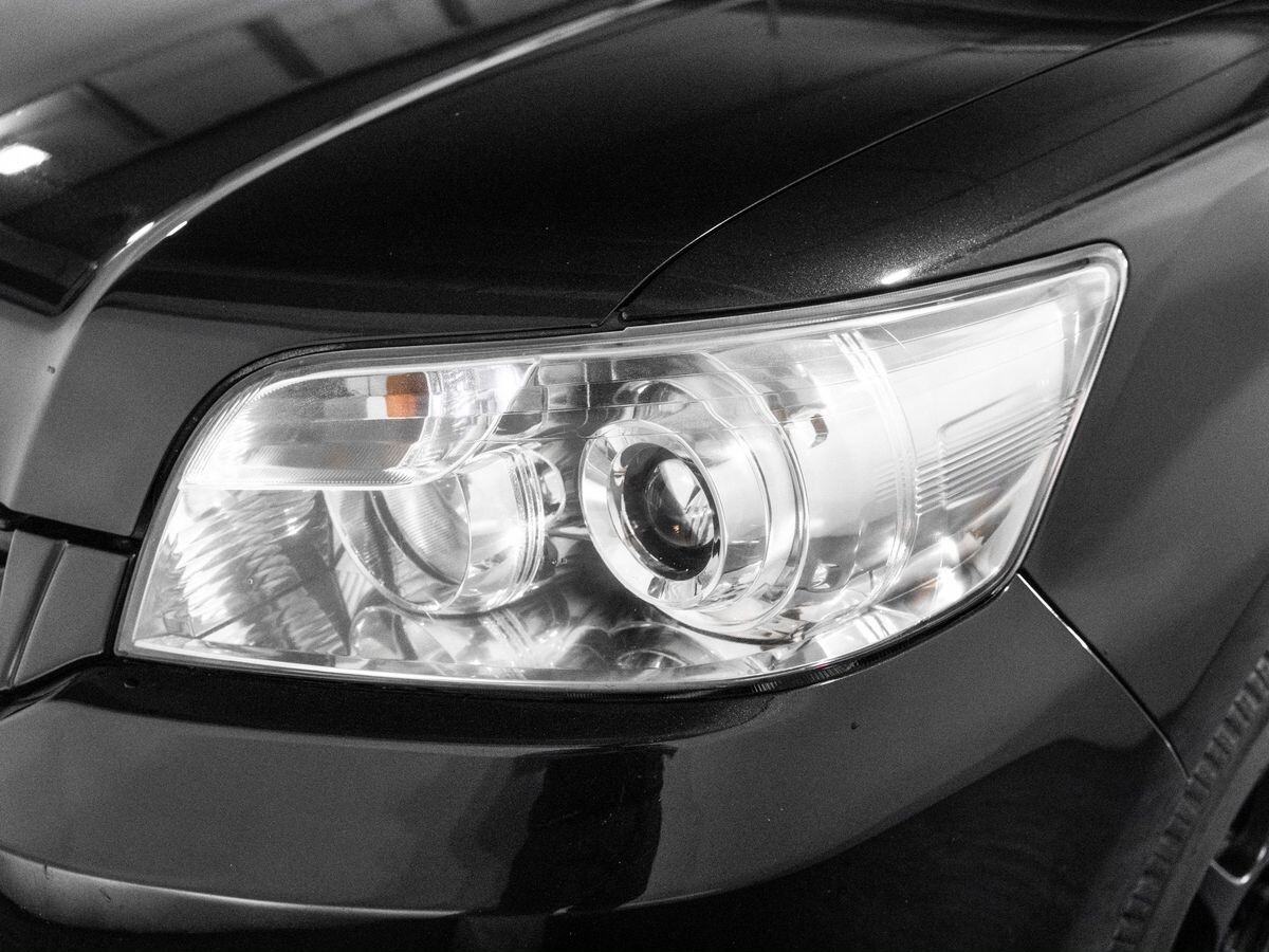 Toyota Corolla Rumion 2012 - фото автомобиля