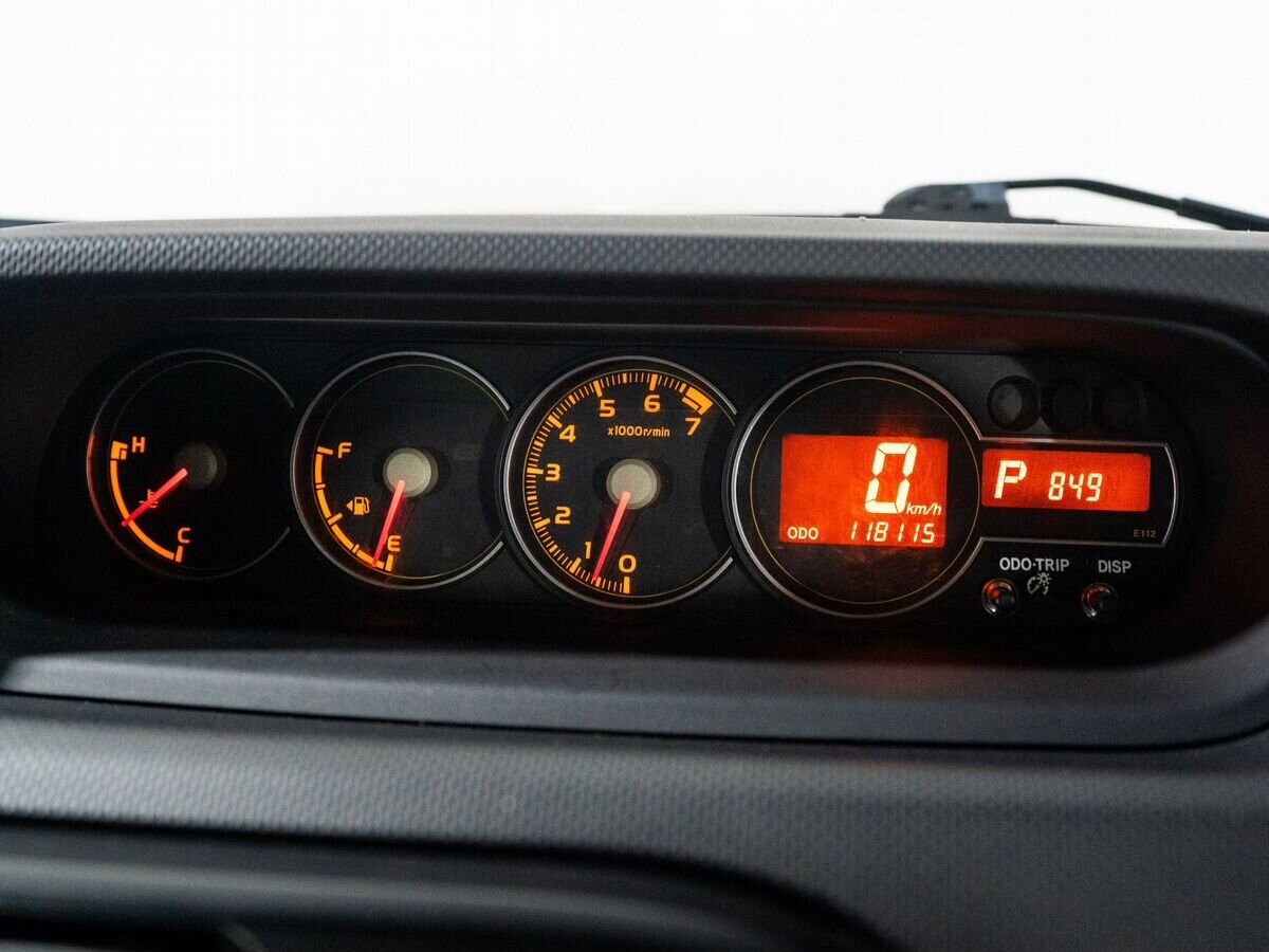 Toyota Corolla Rumion 2012 - фото автомобиля