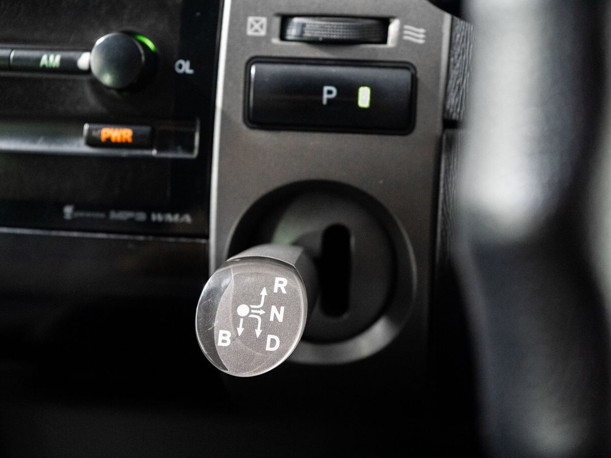 Toyota Prius 2008 - фото автомобиля