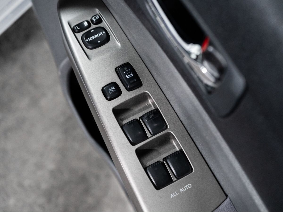 Toyota Prius 2008 - фото автомобиля