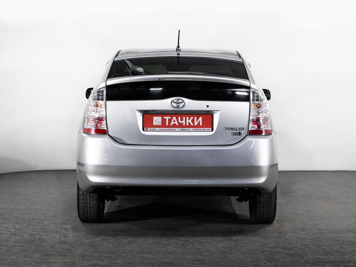 Toyota Prius 2008 - фото автомобиля