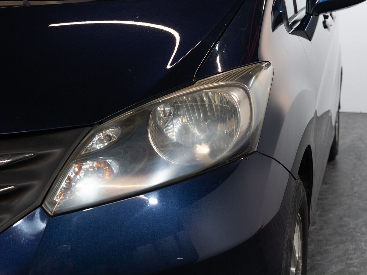 Honda Freed 2009 - фото автомобиля