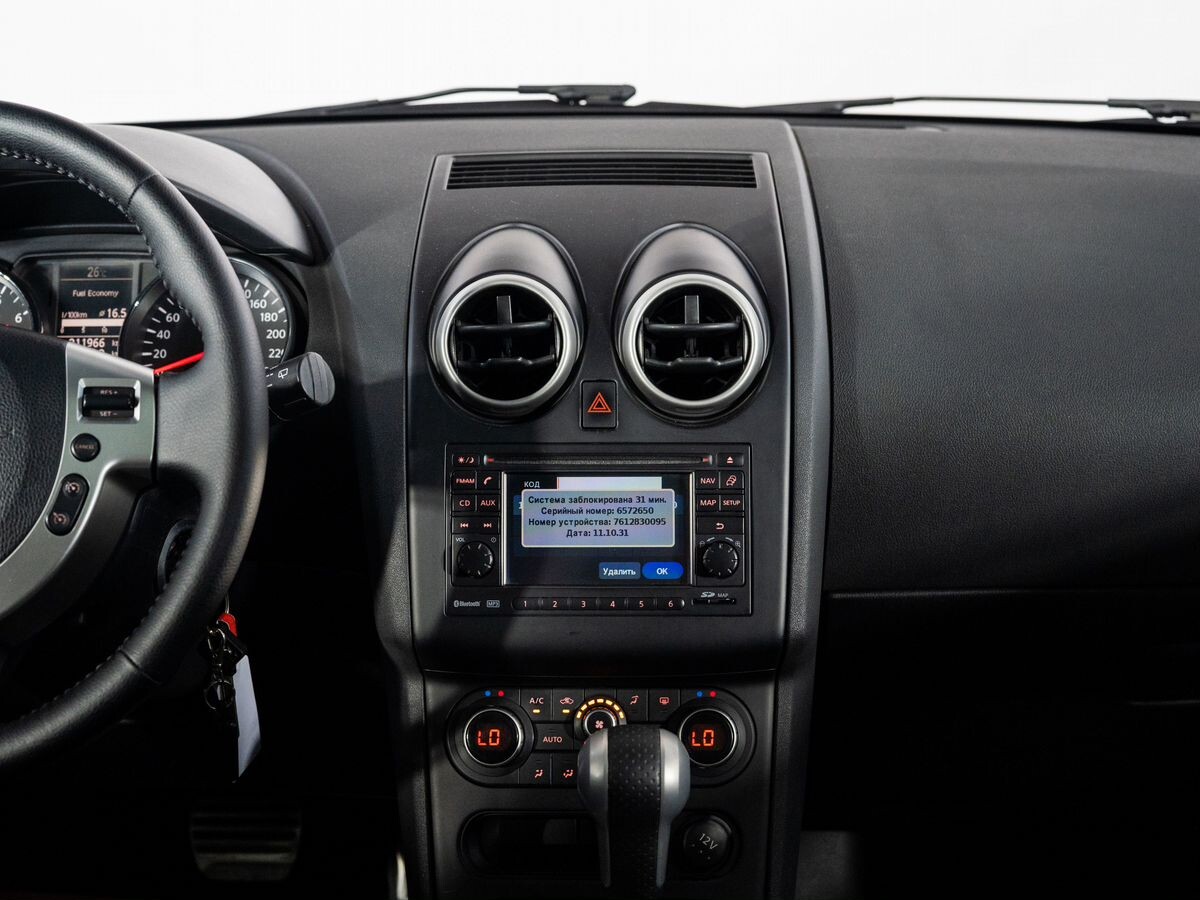 Nissan Qashqai 2011 - фото автомобиля