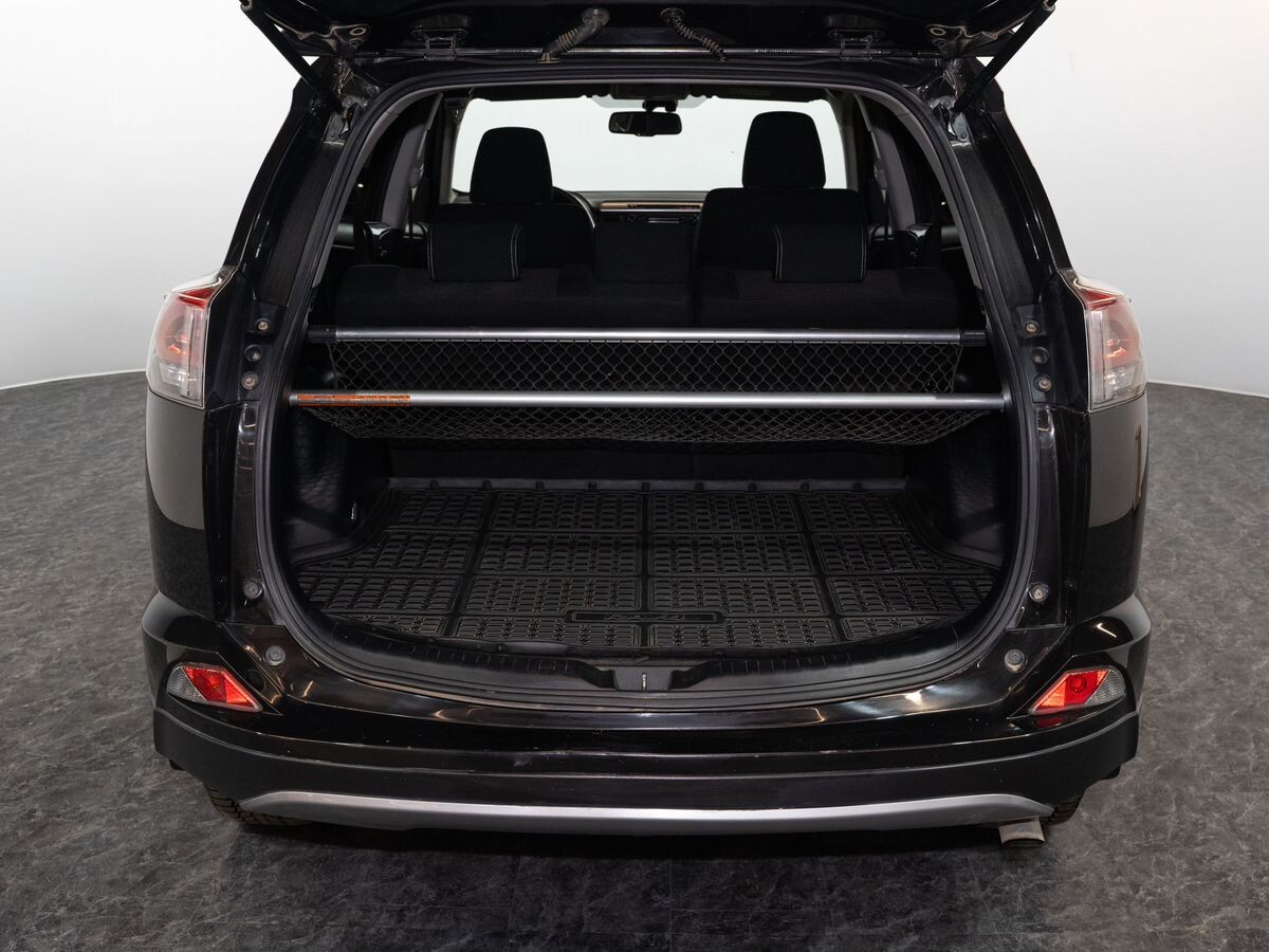 Toyota RAV4 2015 - фото автомобиля