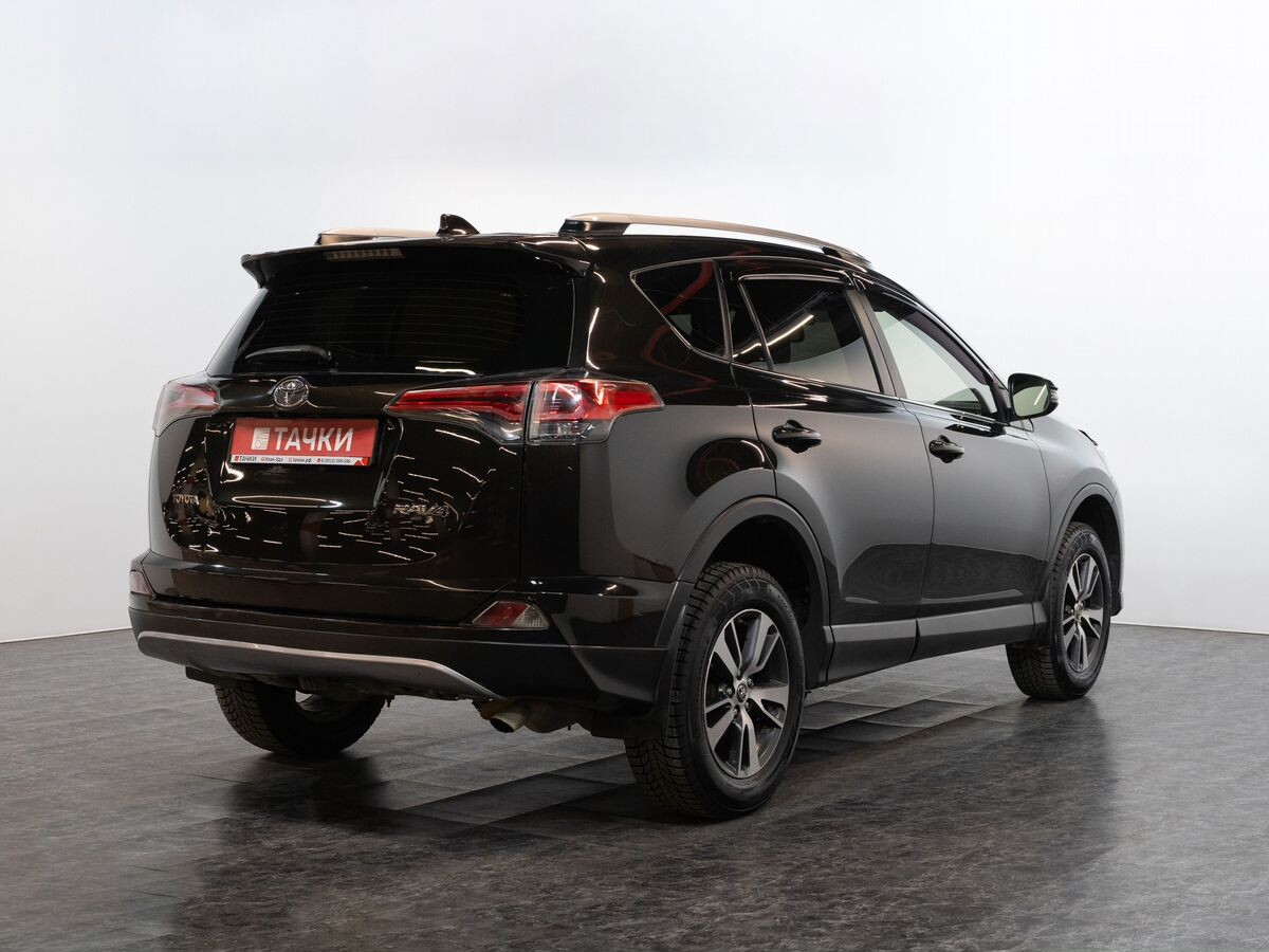 Toyota RAV4 2015 - фото автомобиля