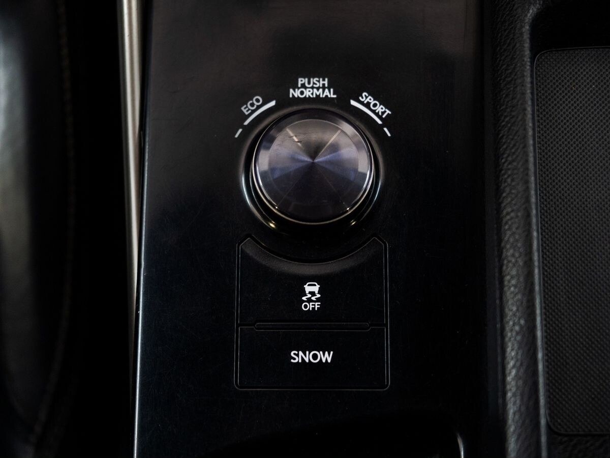Lexus IS250 2013 - фото автомобиля