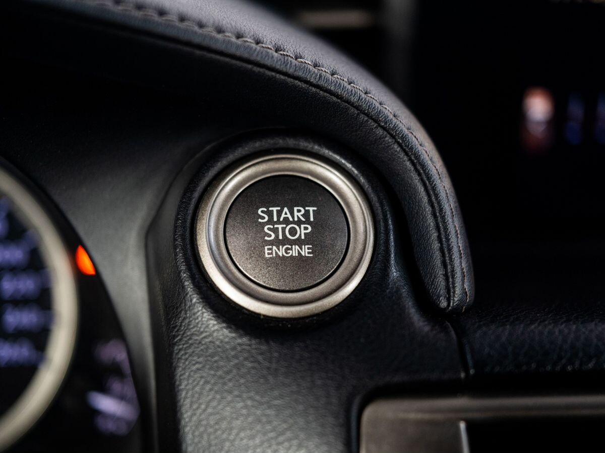 Lexus IS250 2013 - фото автомобиля