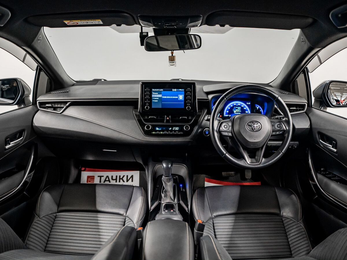 Toyota Corolla 2020 - фото автомобиля