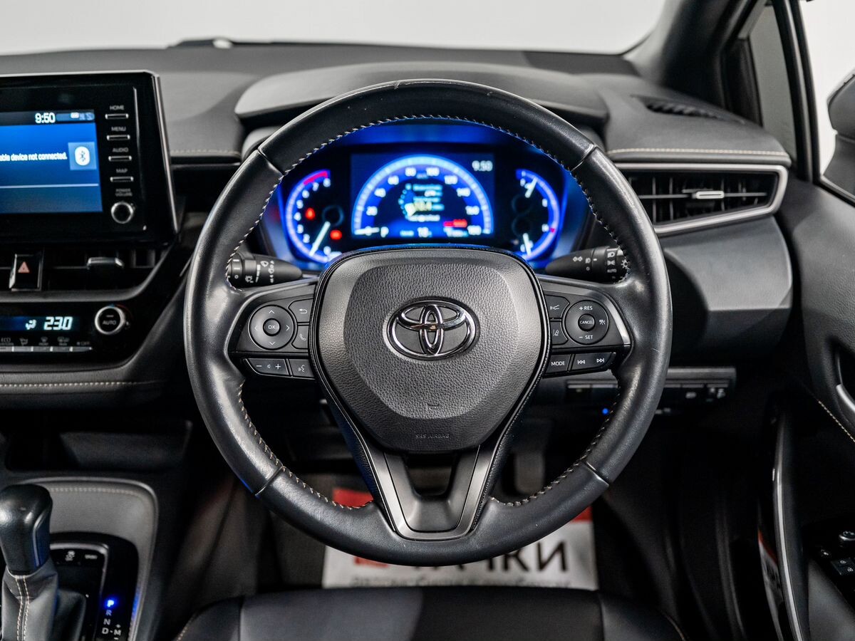 Toyota Corolla 2020 - фото автомобиля