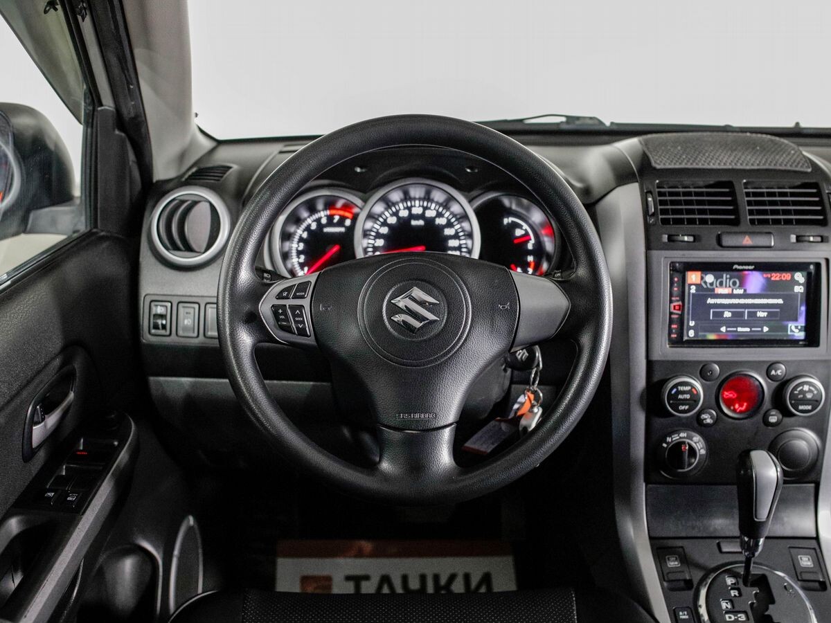 Suzuki Grand Vitara 2014 - фото автомобиля