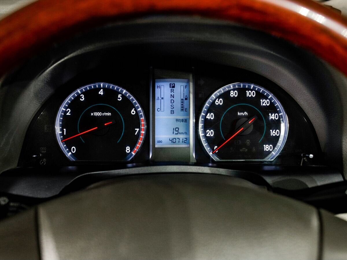 Toyota Premio 2010 - фото автомобиля