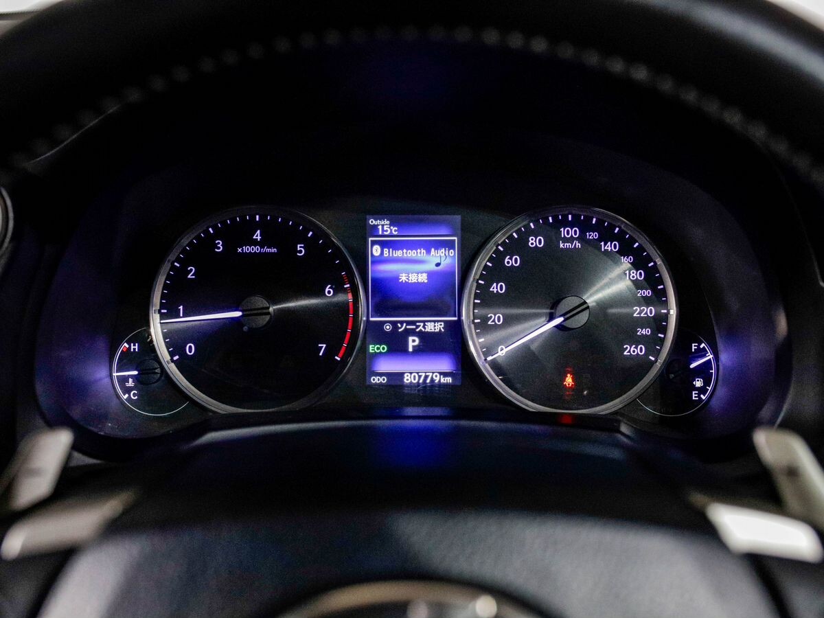 Lexus IS200t 2017 - фото автомобиля