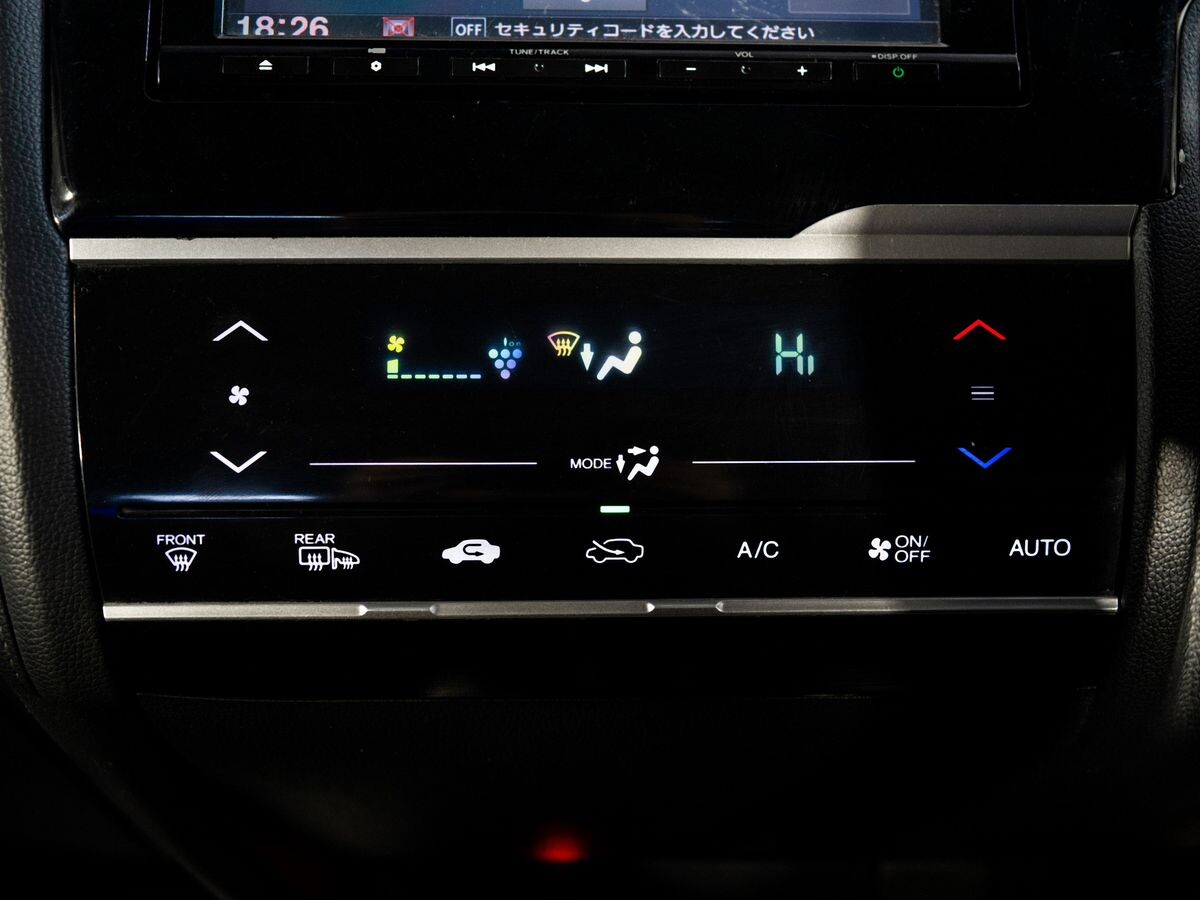 Honda Fit 2015 - фото автомобиля