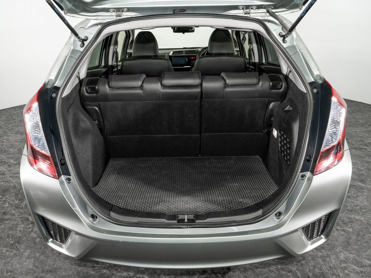 Honda Fit 2015 - фото автомобиля