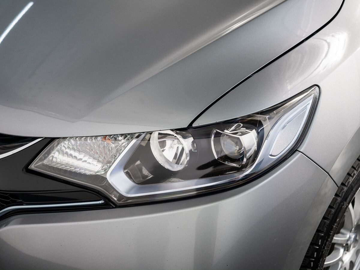 Honda Fit 2015 - фото автомобиля