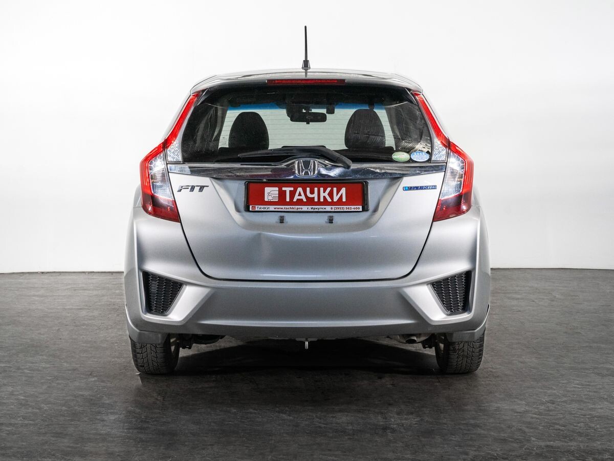 Honda Fit 2015 - фото автомобиля