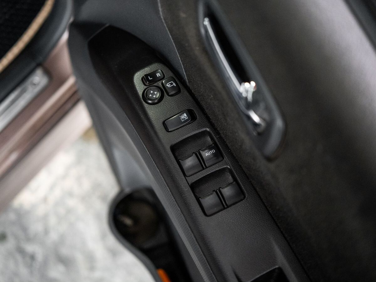   2011 - фото автомобиля