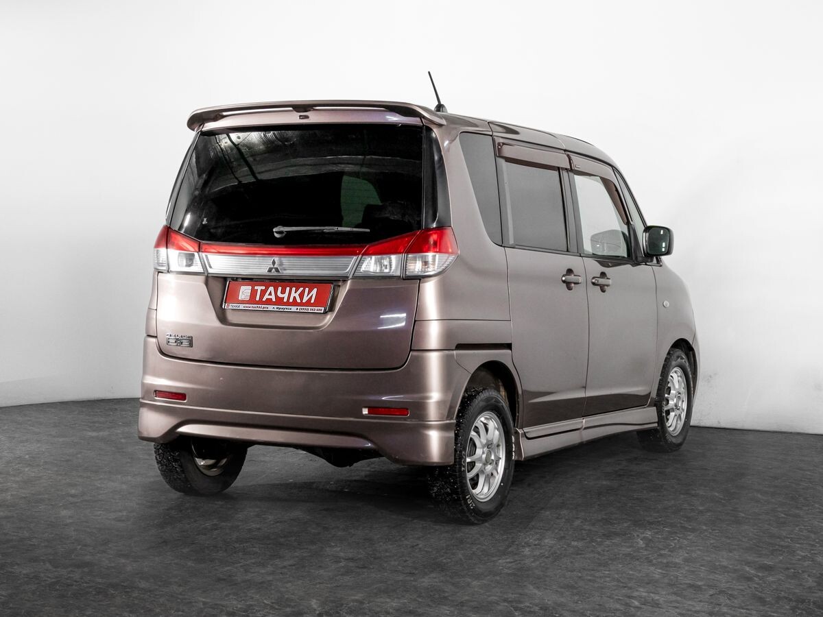   2011 - фото автомобиля