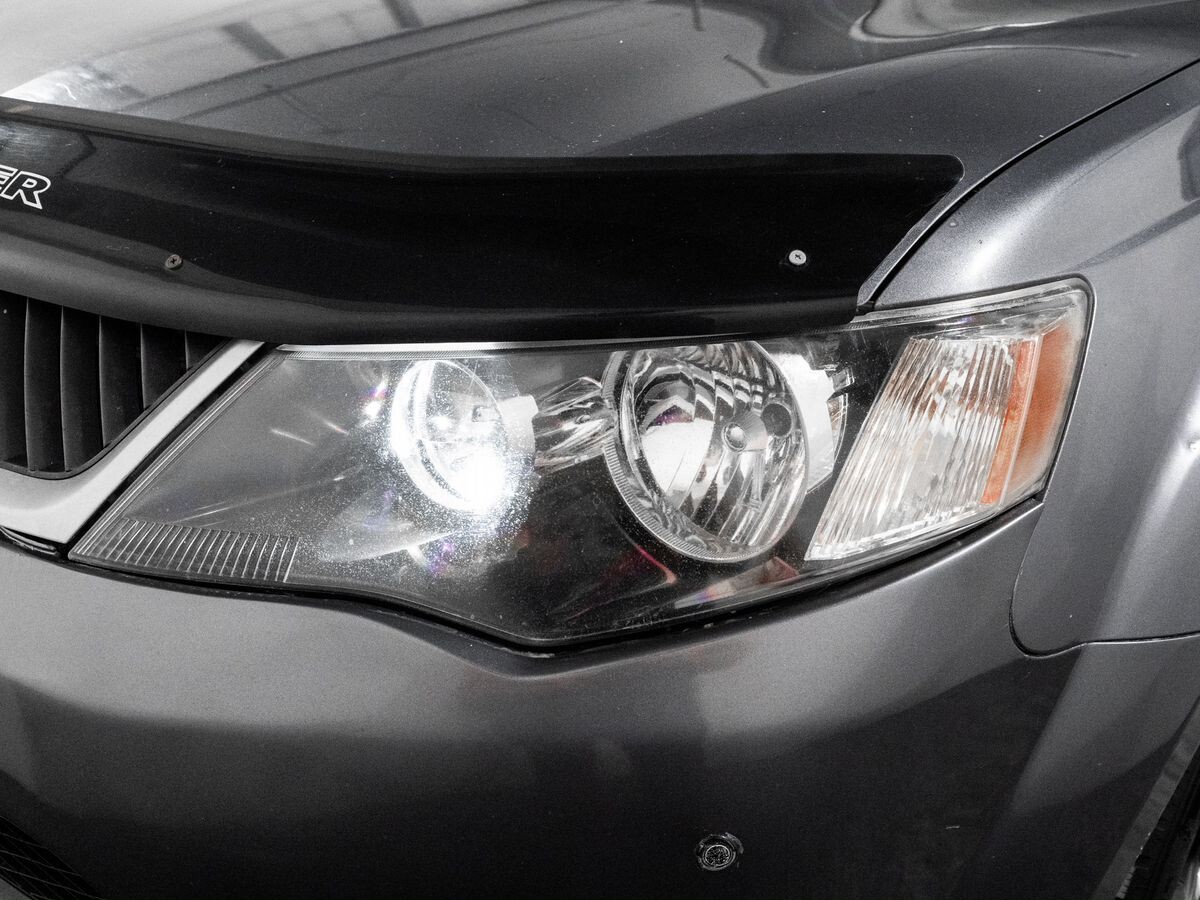 Mitsubishi Outlander 2008 - фото автомобиля
