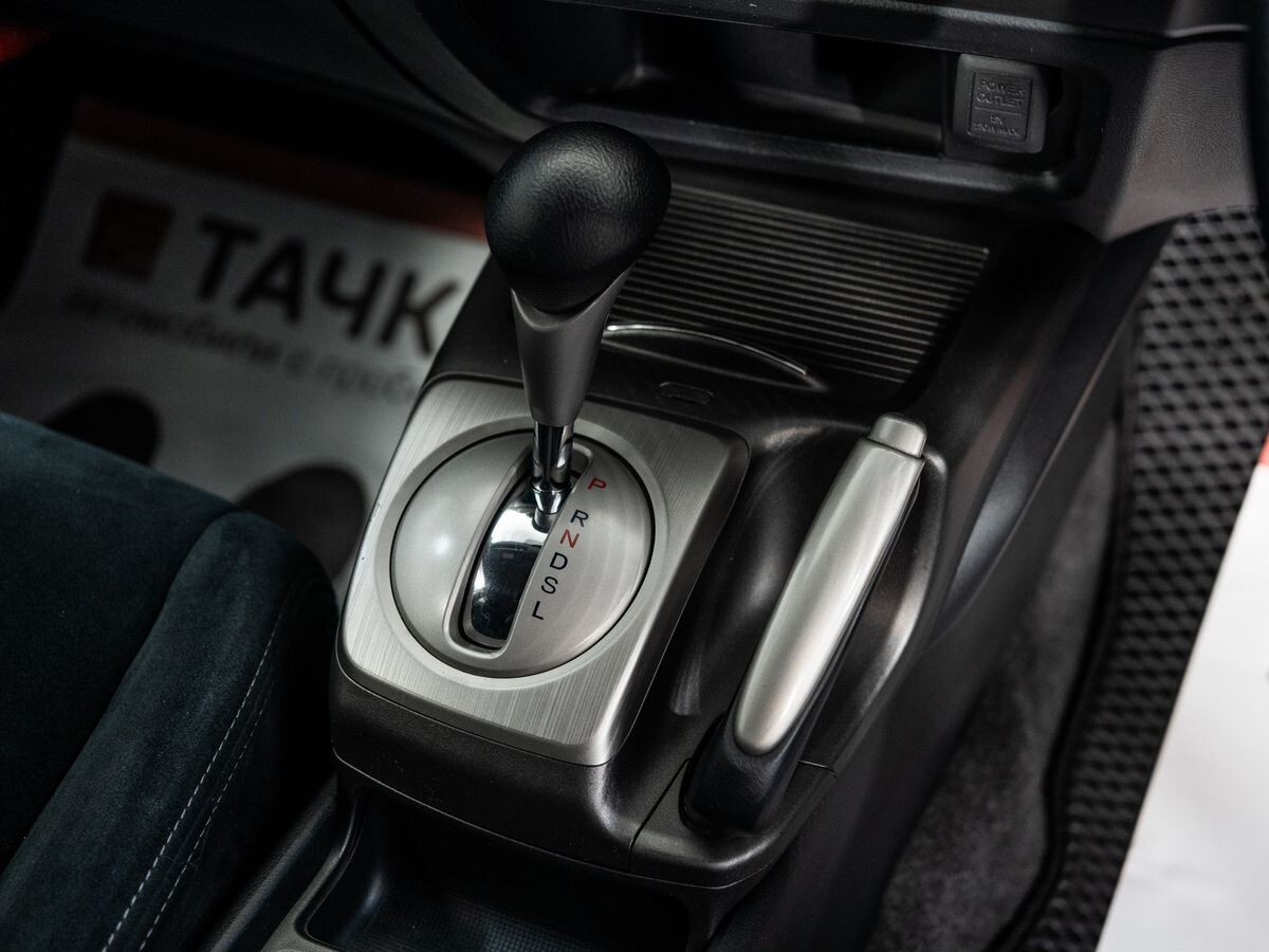 Honda Civic 2009 - фото автомобиля