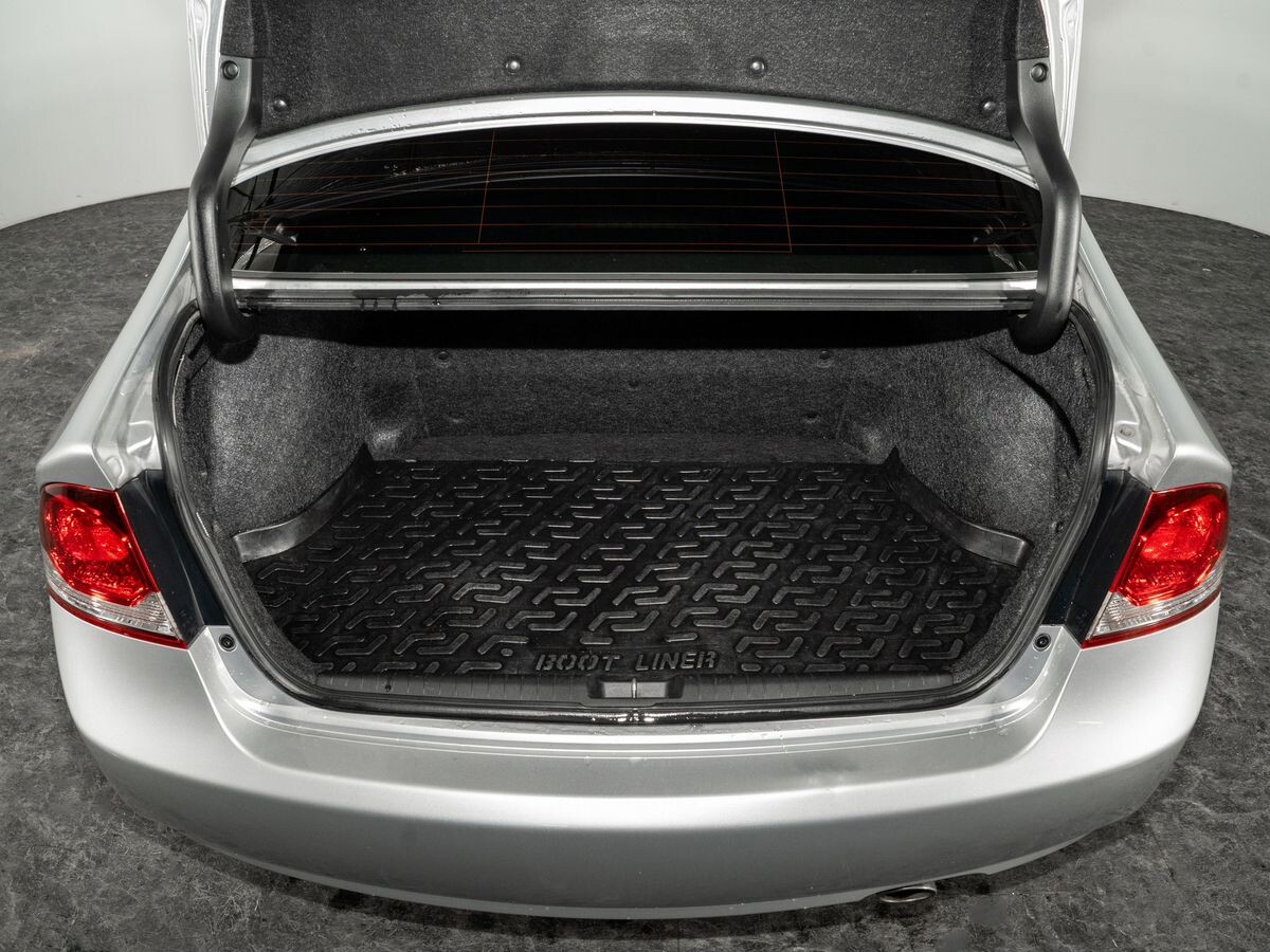 Honda Civic 2009 - фото автомобиля