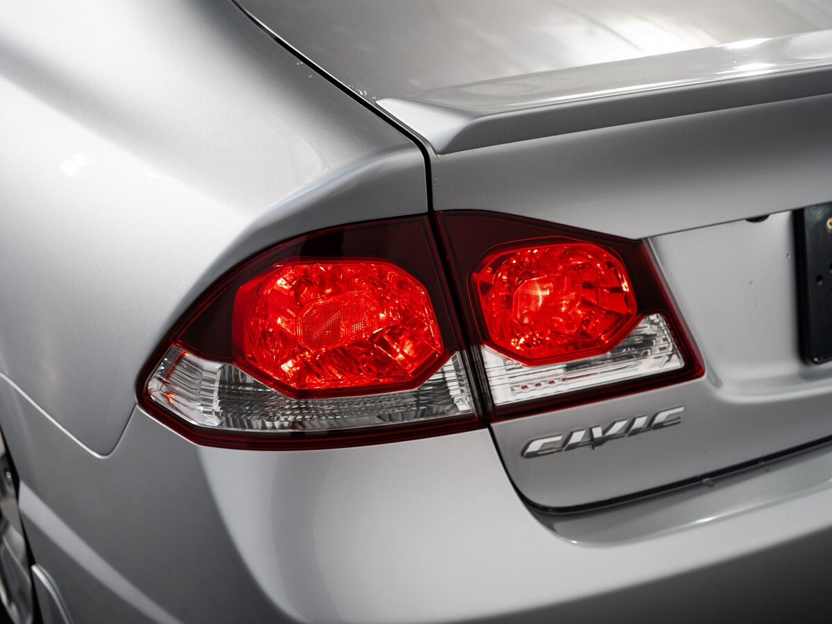 Honda Civic 2009 - фото автомобиля