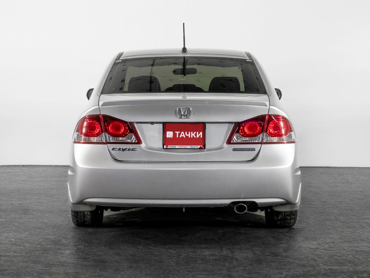Honda Civic 2009 - фото автомобиля