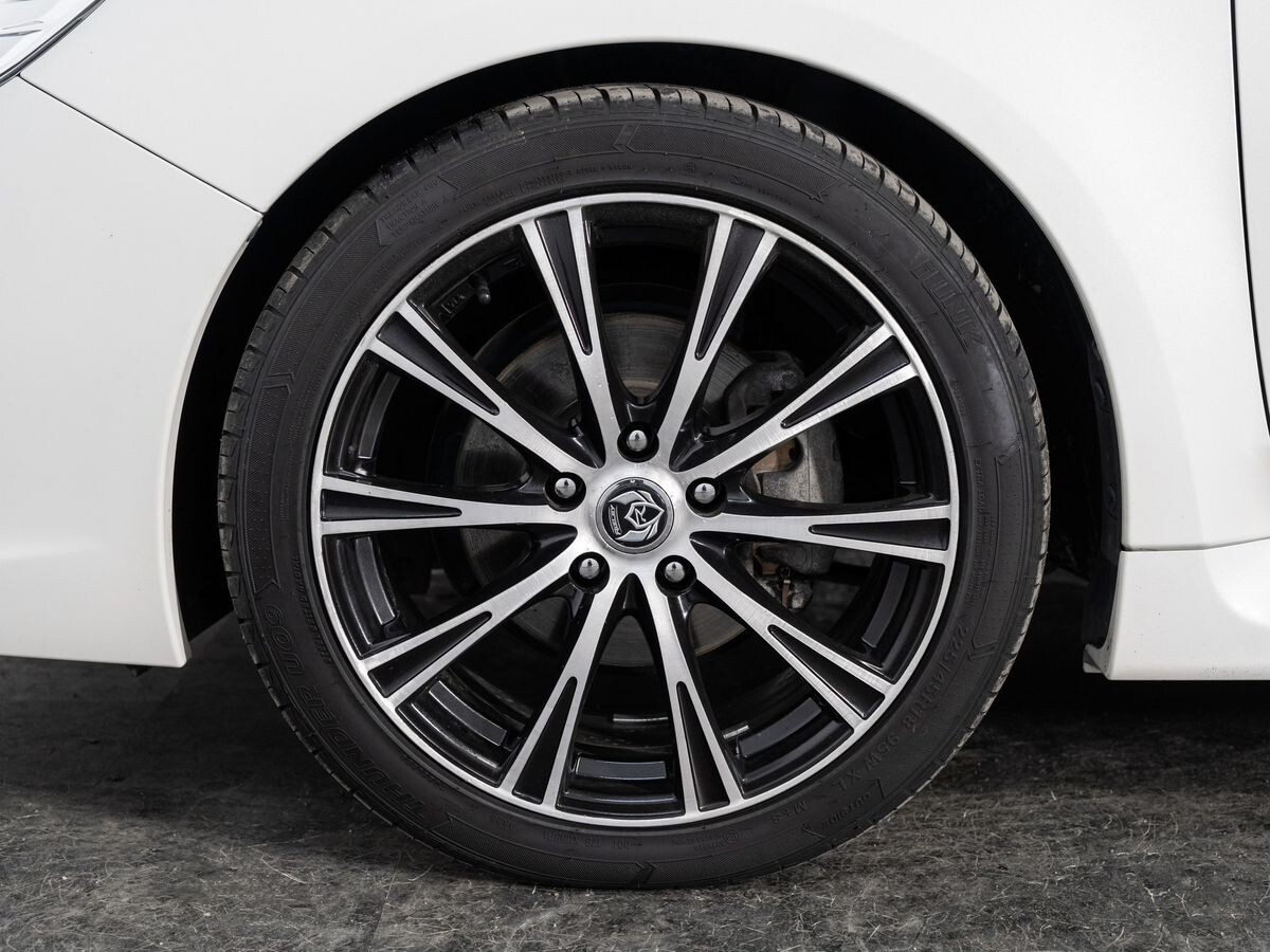 Subaru Levorg 2015 - фото автомобиля