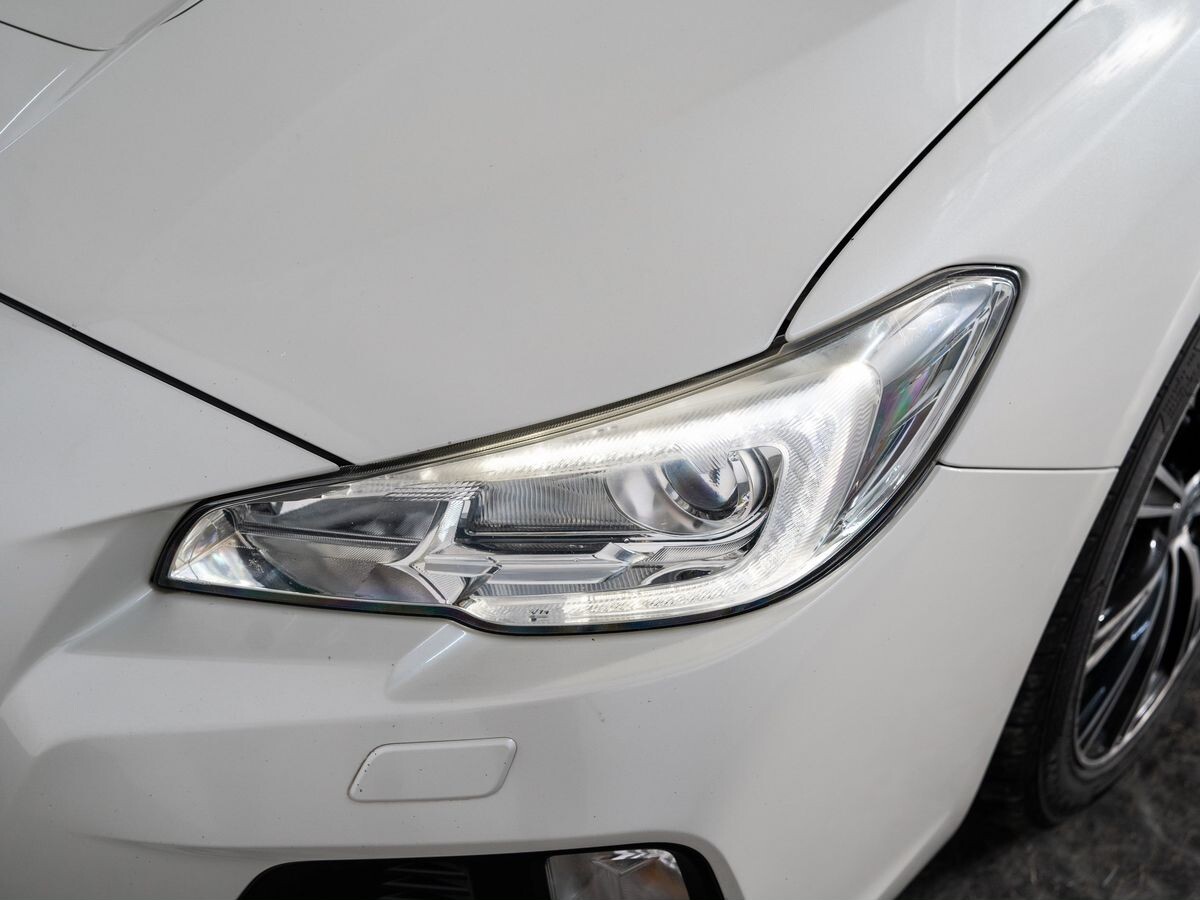 Subaru Levorg 2015 - фото автомобиля