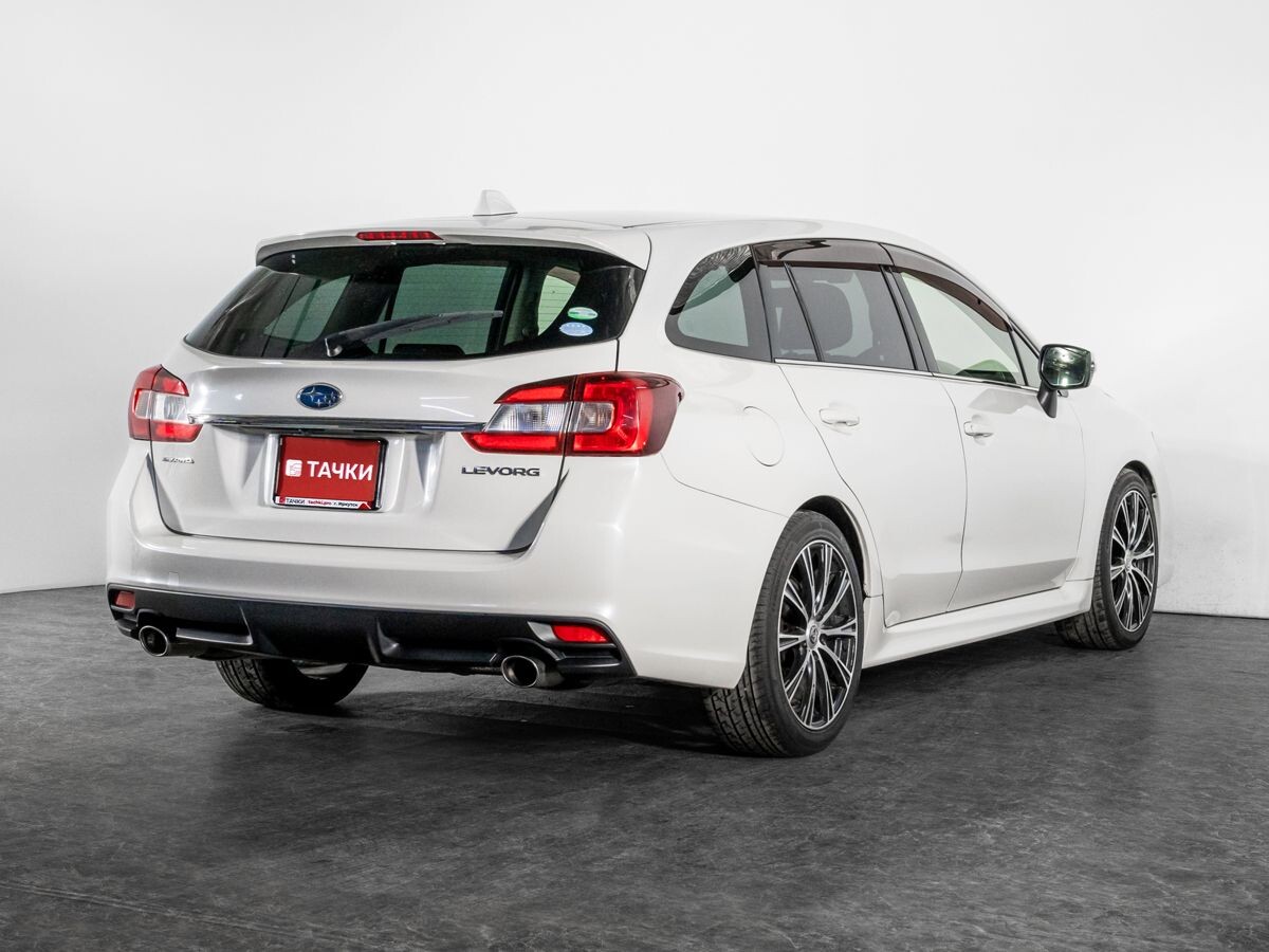 Subaru Levorg 2015 - фото автомобиля