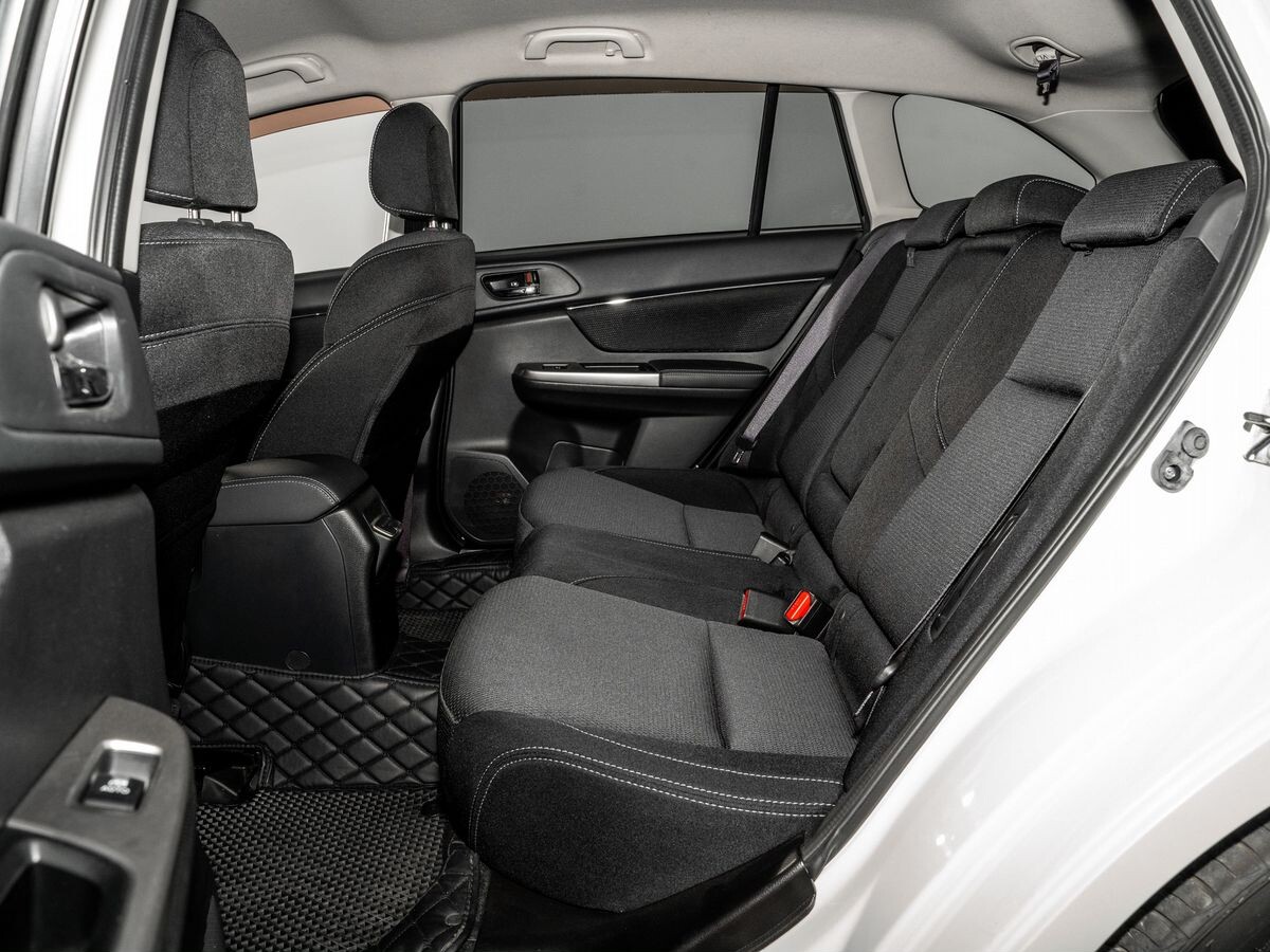 Subaru Levorg 2015 - фото автомобиля