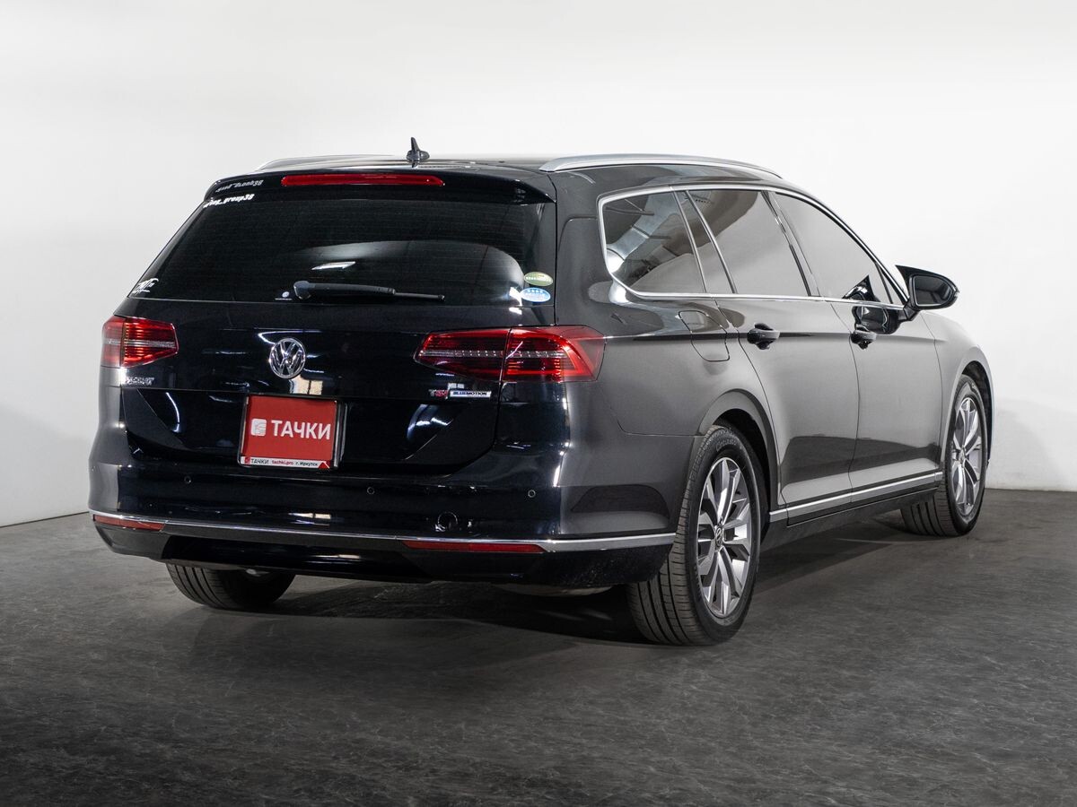 Volkswagen Passat 2015 - фото автомобиля