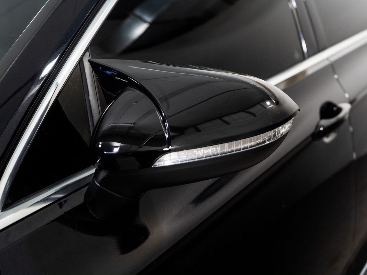 Volkswagen Passat 2015 - фото автомобиля