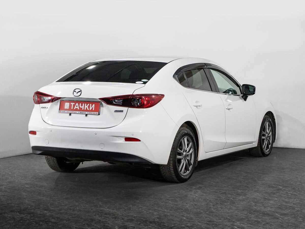 Mazda Axela 2018 - фото автомобиля