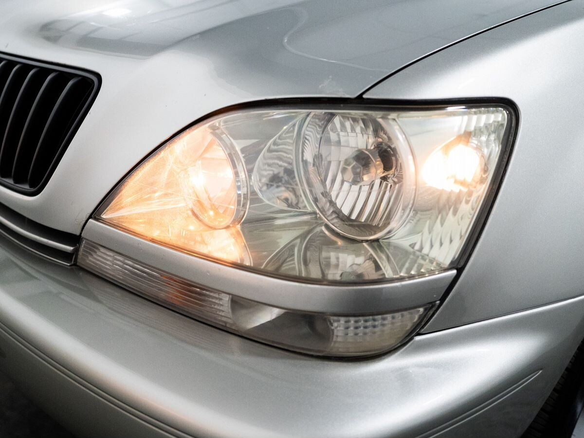 Lexus RX300 2001 - фото автомобиля