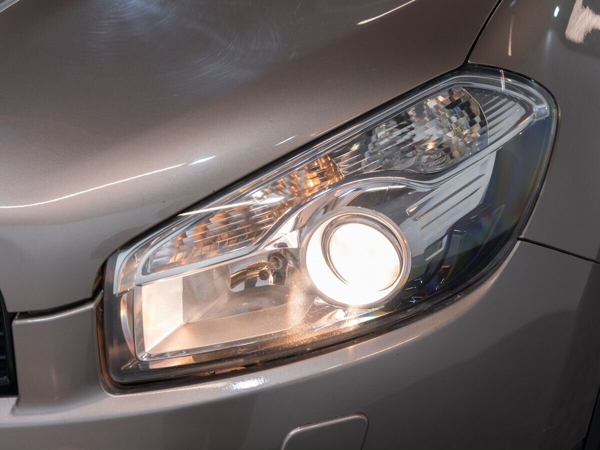 Nissan Qashqai 2012 - фото автомобиля